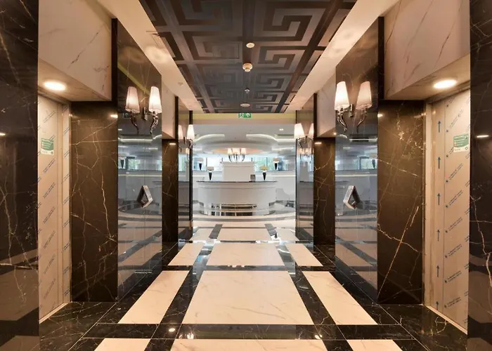 Hanza Tower Szczecin, Floor 21, - River View Szczecin